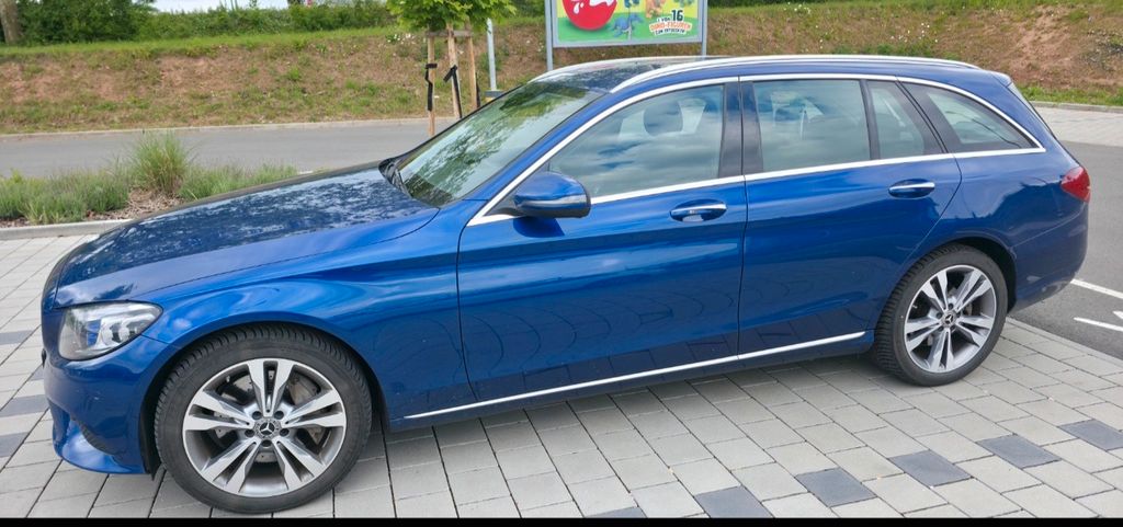 Mercedes-Benz C 300 109.000 km 19.500 &euro; Merxheim 55627