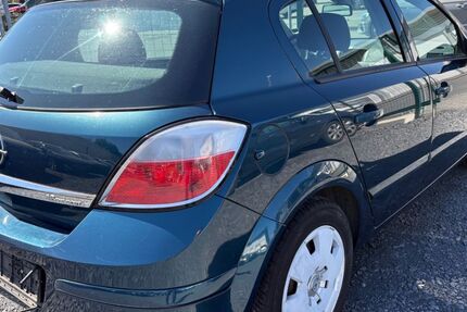 Opel Astra 178.000 km 1.250 &euro; Ochtendung 56299