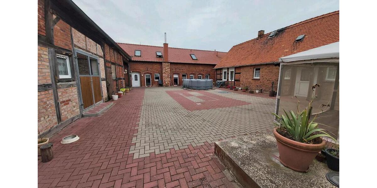 Mehrfamilienhaus, Wohnhaus Arendsee (Altmark) - 13 Zimmer, 352 m&sup2;, 750.000&euro; | Angebot:25510283