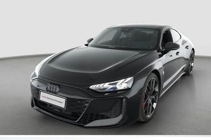 Audi RS e-tron GT 14.490 km 179.000 &euro; Roth 91154