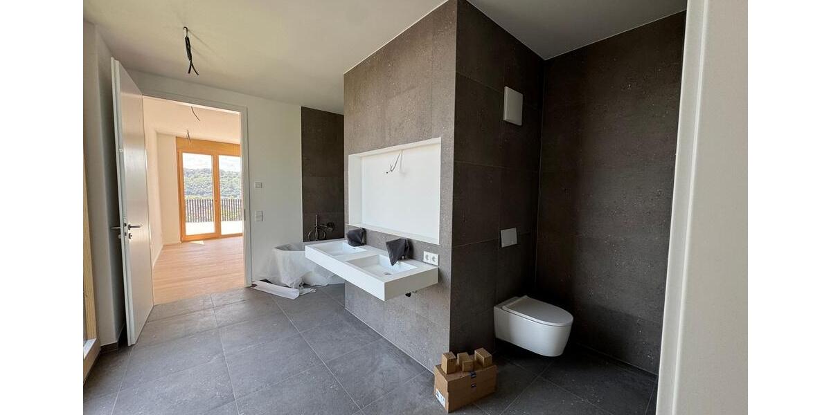 Einfamilienhaus Esslingen am Neckar - 3 Zimmer, 155 m&sup2;, 3.875&euro; | Angebot:26727636