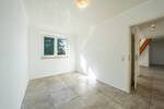 Mehrfamilienhaus, Wohnhaus Kropp - 9 Zimmer, 224 m&sup2;, 469.000&euro; | Angebot:25730186