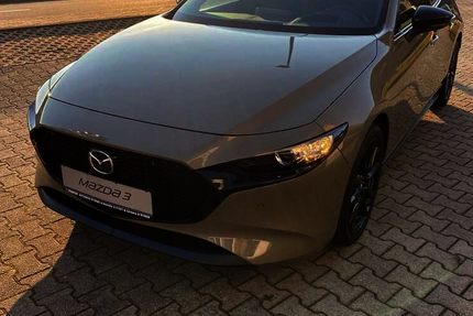 Mazda 3 10.598 km 22.555 &euro; Rochlitz 09306
