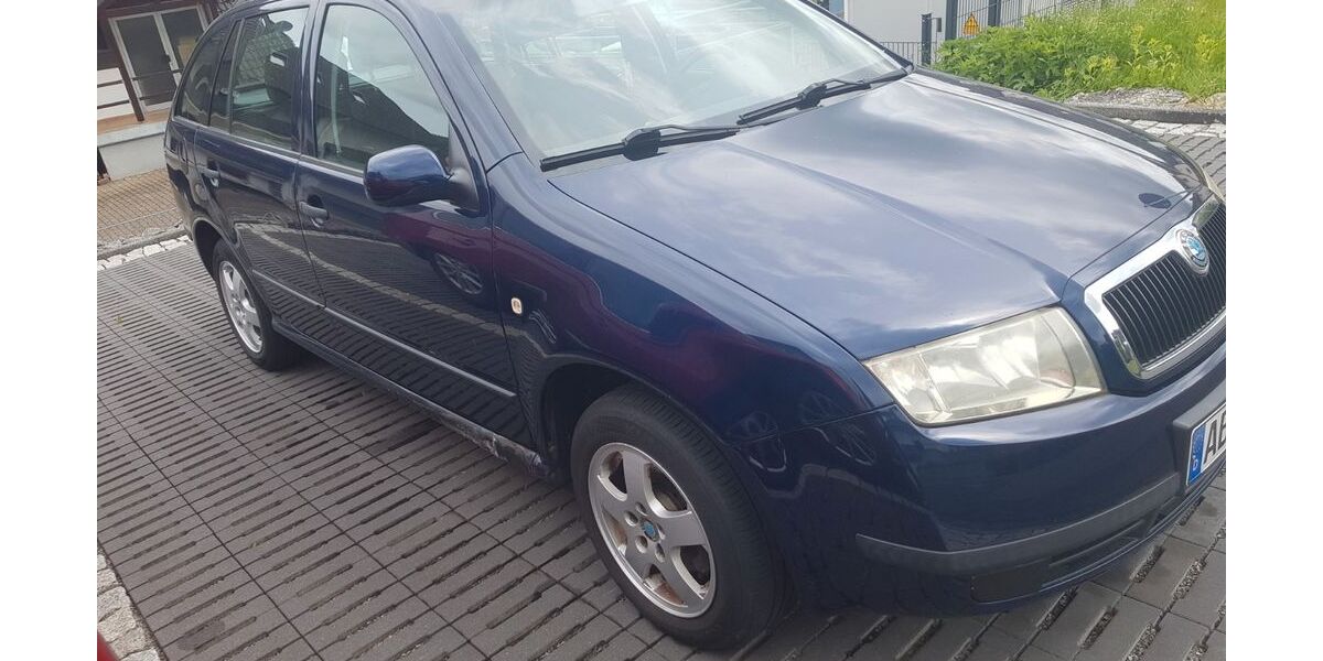 Skoda Fabia 146.198 km 600 &euro; Waldaschaff 63857