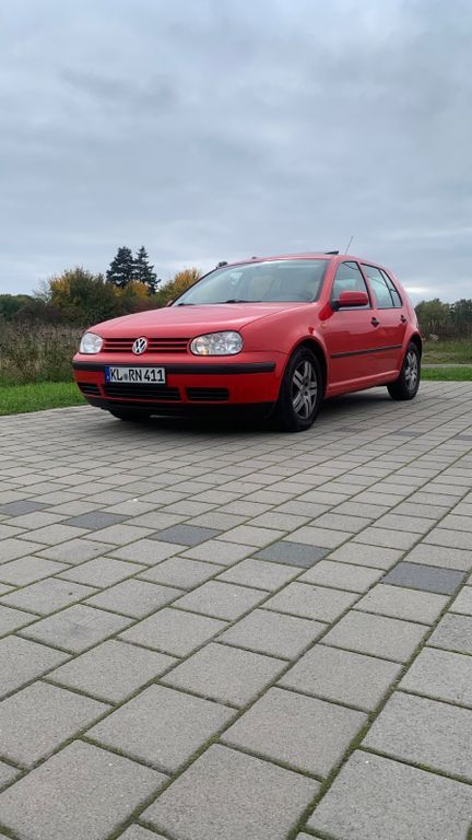 VW Golf 88.000 km 4.200 € Ramstein-Miesenbach 66877