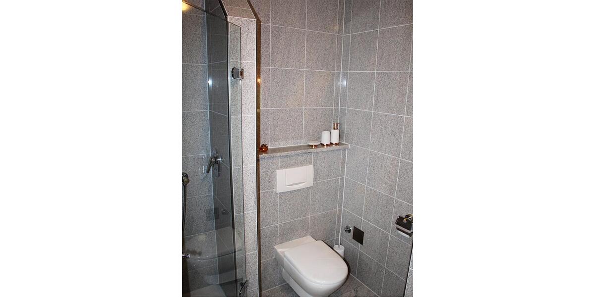 Einfamilienhaus Amberg - 5 Zimmer, 205 m&sup2;, 1.850&euro; | Angebot:26095014