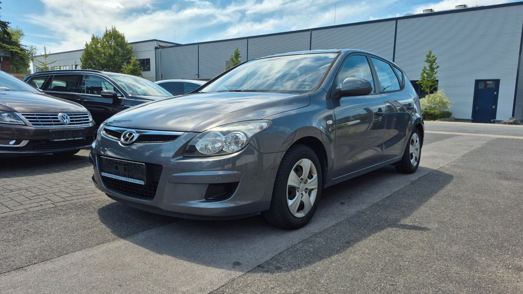 Hyundai i30 85.000 km 4.900 &euro; Rheinberg 47495