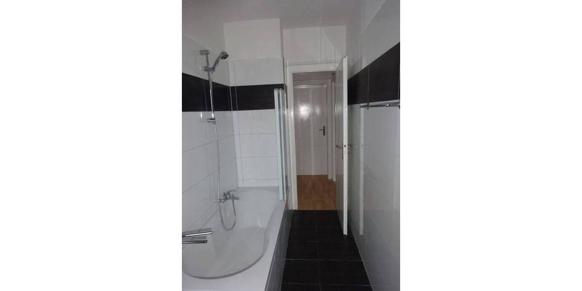 Etagenwohnung Hildesheim Ost - 3 Zimmer, 70 m&sup2;, 590&euro; | Angebot:25740709