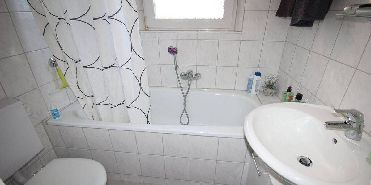 Etagenwohnung Mönchengladbach Odenkirchen - 2 Zimmer, 90 m&sup2;, 495&euro; | Angebot:26544948