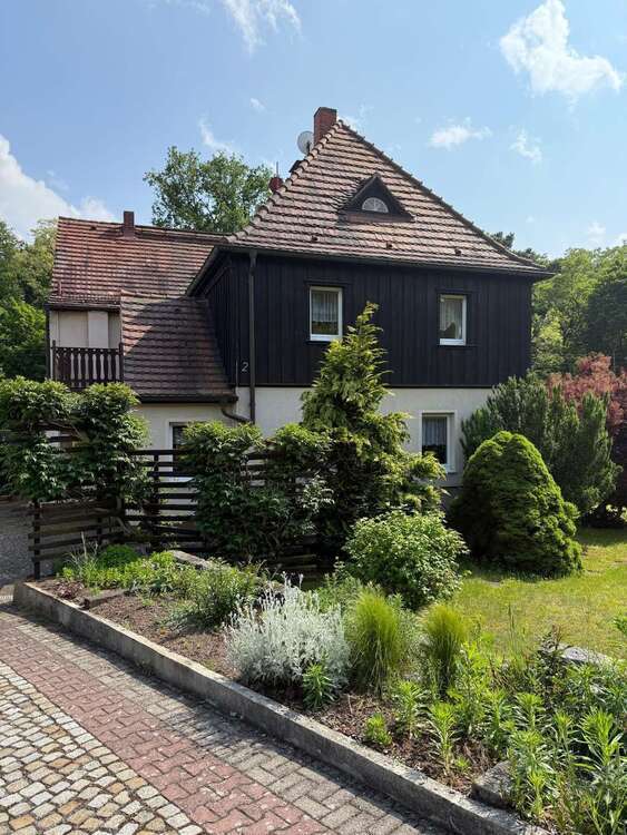 Haus zum Kaufen in Radebeul 585.000 € 101 m²
