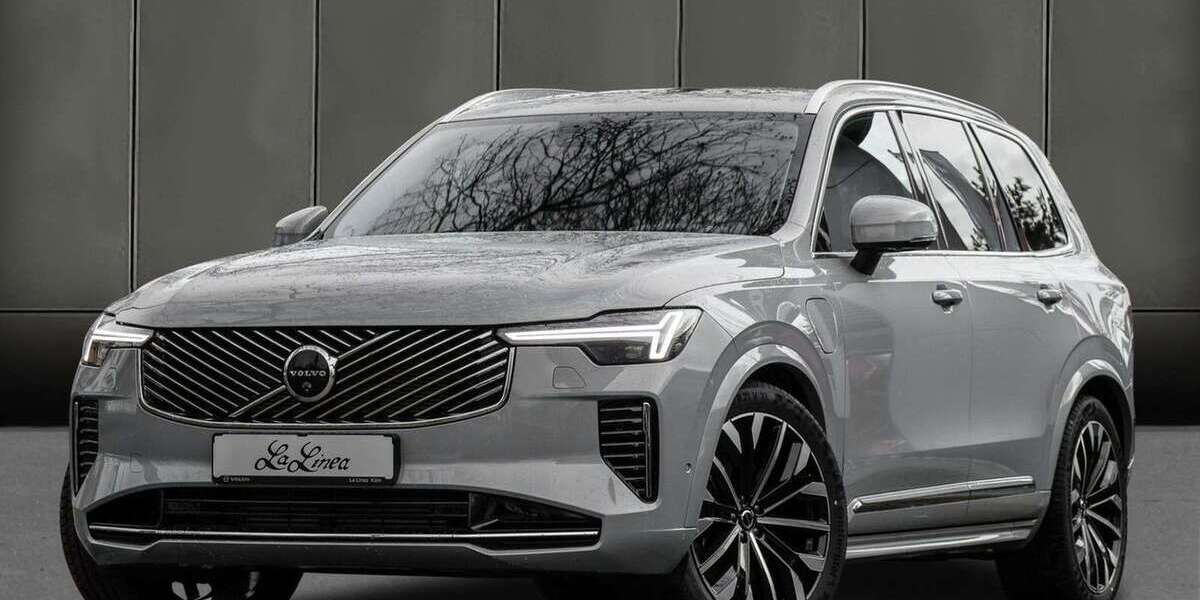 Volvo XC90 26.600 km 71.890 &euro; Köln-Porz 51149