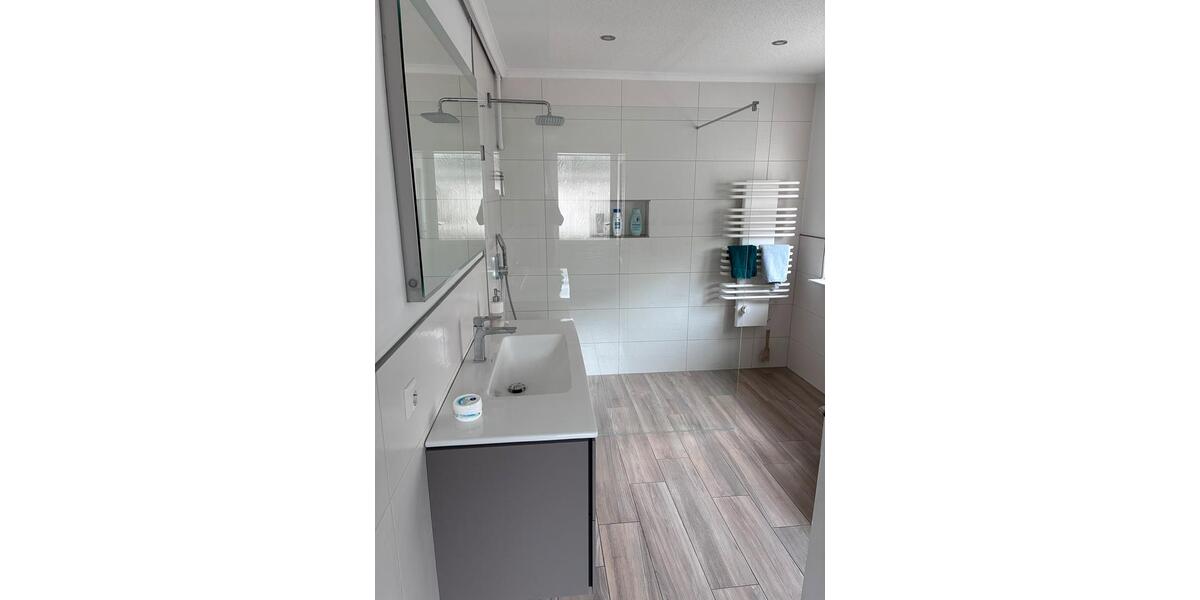 Mehrfamilienhaus, Wohnhaus Neukalen - 6 Zimmer, 160 m&sup2;, 200.000&euro; | Angebot:26633841
