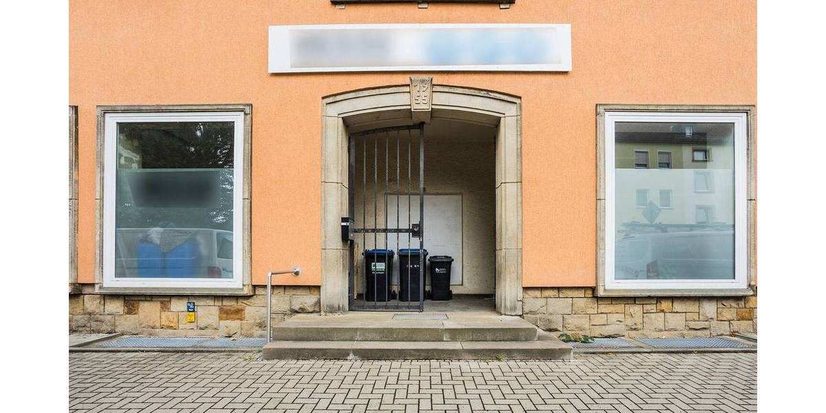 Ihre neuen Gewerbe- oder Praxisräume warten auf Sie 6 zimmer