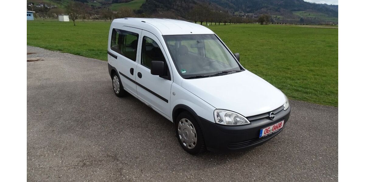 Opel Combo 219.027 km 1.699 &euro; Gengenbach 77723