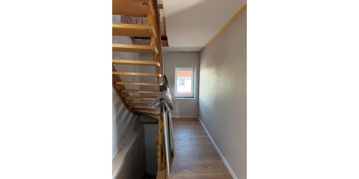 Einfamilienhaus Eiterfeld - 5 Zimmer, 177 m&sup2;, 250.000&euro; | Angebot:26942148