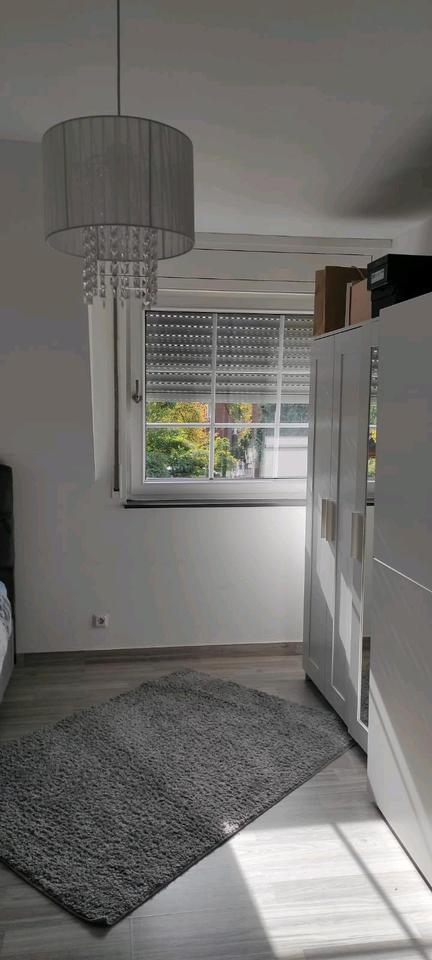 Haus mit Wohnung in Willich