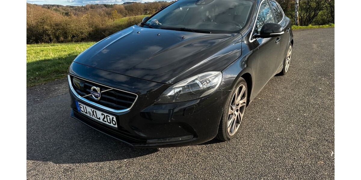 Volvo V40 225.086 km 7.500 &euro; Bad Münstereifel 53902