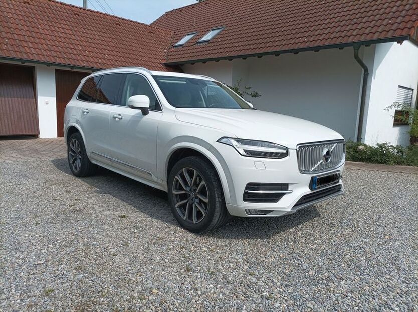 XC90