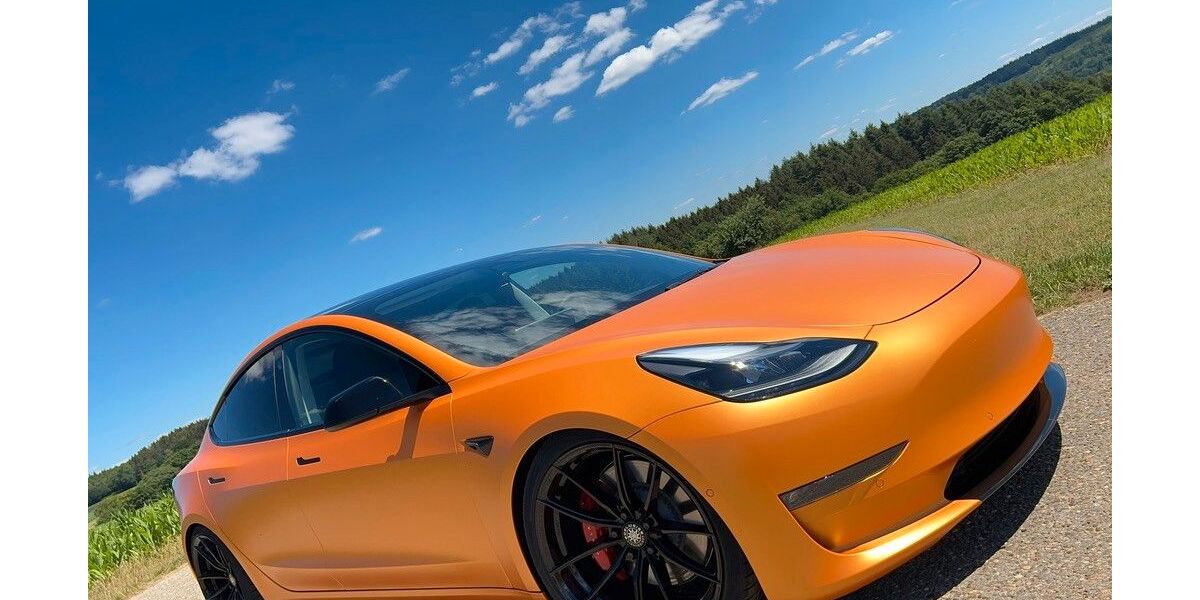 Tesla Model 3 22.000 km 35.000 &euro; Binau 74862