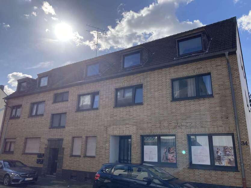 Wohnung zum Mieten in Oberhausen 300 € 28.34 m²