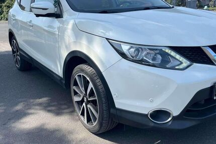 Nissan Qashqai 99.000 km 11.599 € Mainz-Kastel 55252