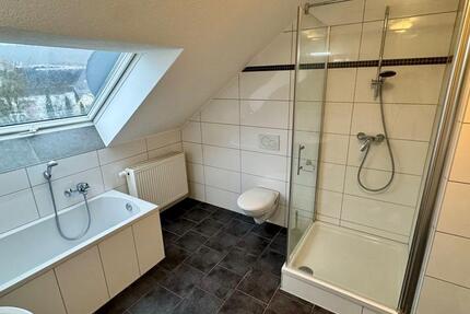 Großzügige 7-Zimmer Maisonette-Wohnung mit Balkon und EBK zimmer