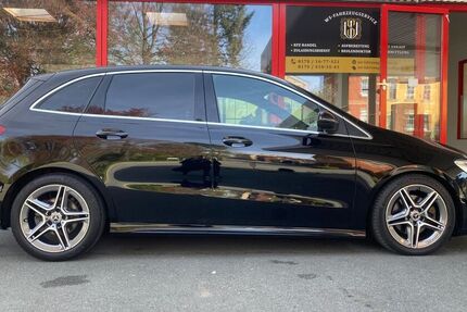 Mercedes B 220