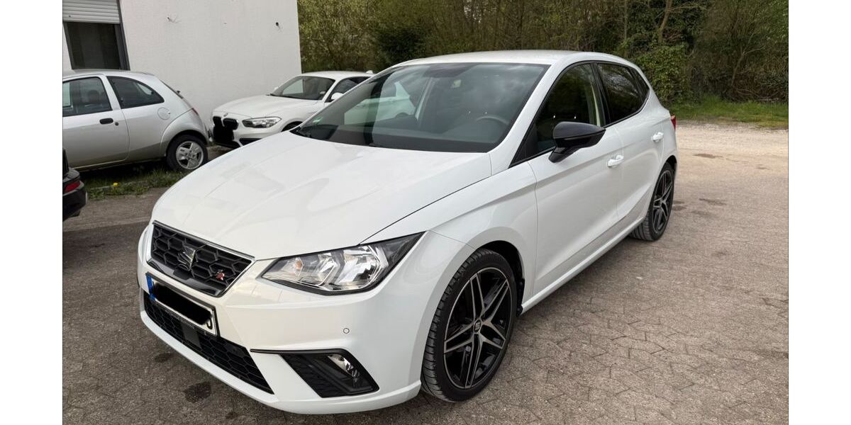 Seat Ibiza 58.000 km 13.000 &euro; Detmold 32758