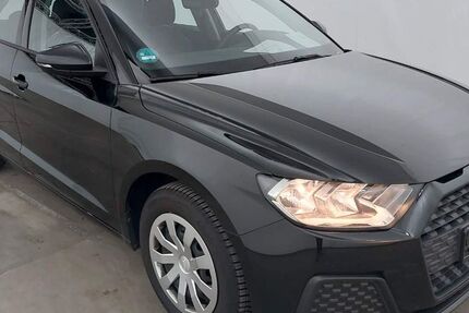 Audi A1 158.467 km 17.967 &euro; Bad Arolsen 34454