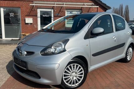 Toyota Aygo (X) 116.600 km 2.999 &euro; Steinfeld 49439