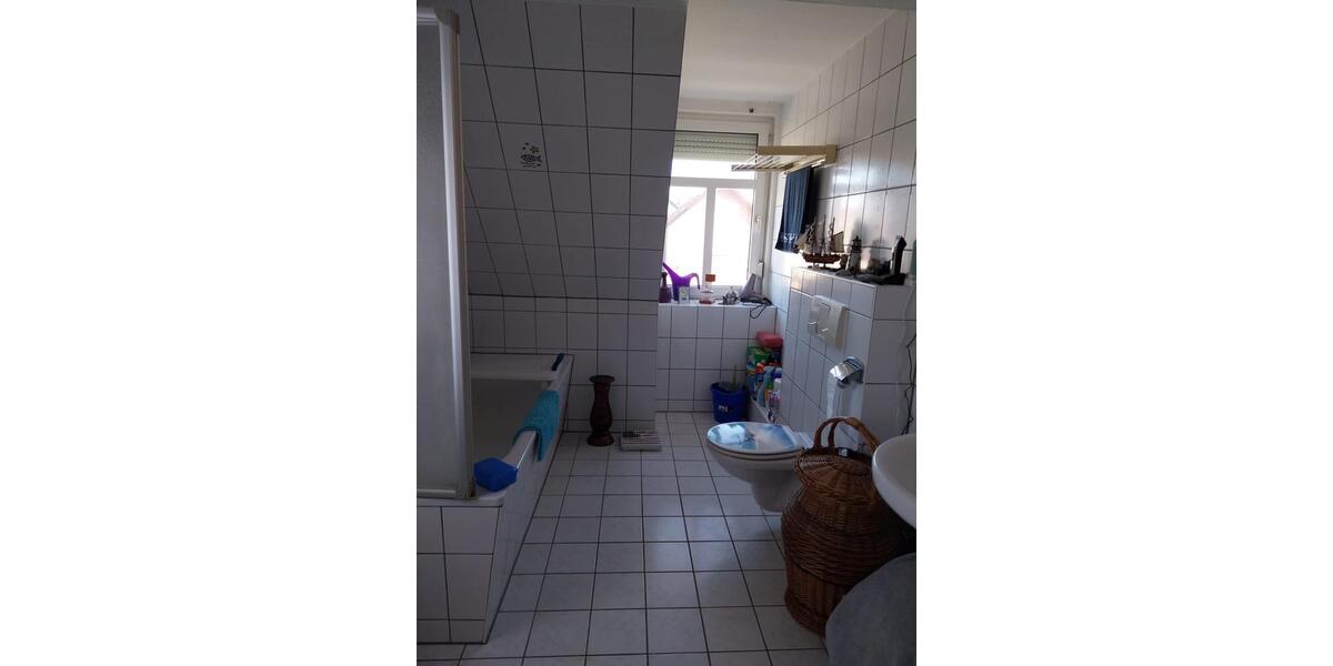 Dachgeschoßwohnung Helmstedt - 3 Zimmer, 67 m&sup2;, 90.000&euro; | Angebot:26658842