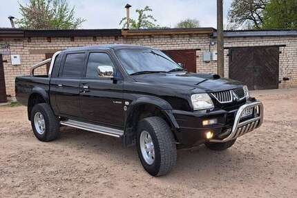 Mitsubishi L200 83.000 km 12.999 &euro; Berlin 10115