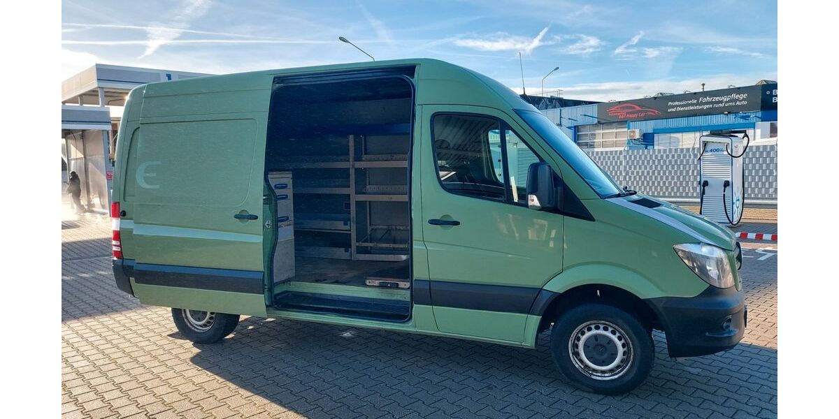 Mercedes-Benz Sprinter 261.288 km 9.999 &euro; Leipzig 04328