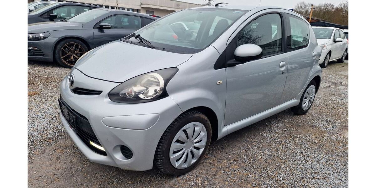 Toyota Aygo (X) 122.476 km 4.490 &euro; Soest 59494