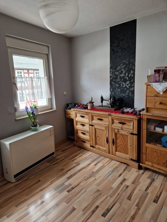 Waldkappel, 2-3 Familienhaus 8 zimmer
