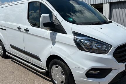 Ford Transit Custom 130.000 km 12.900 &euro; Peutenhausen / Gachenbach 86565