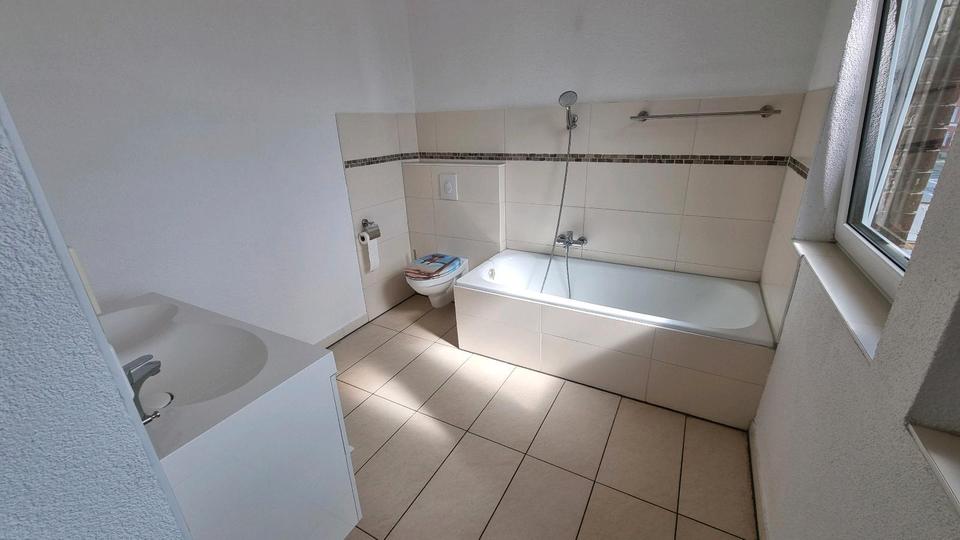 Etagenwohnung Braunschweig Broitzem - 2 Zimmer, 78 m&sup2;, 800&euro; | Angebot:26398857