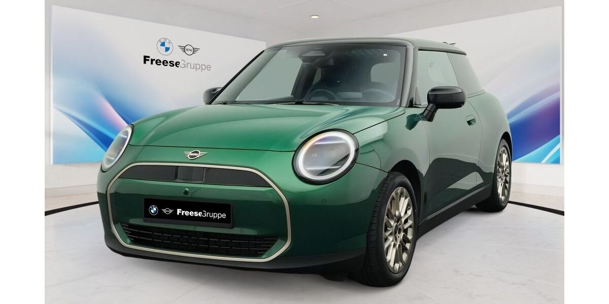 Mini Cooper E 10.945 km 29.528 &euro; Oldenburg 26125