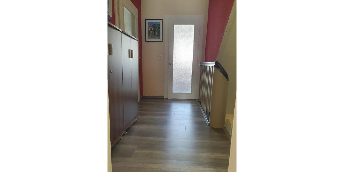 Doppelhaushälfte Arnstadt - 4 Zimmer, 145 m&sup2;, 2.500&euro; | Angebot:26090900