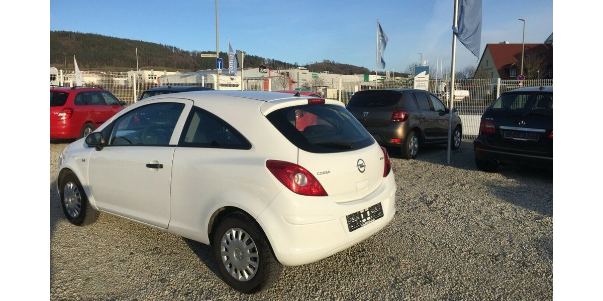 Opel Corsa Selection,Klima,ESP.,Tüv Neu! 172.000 km 4.200 &euro; Himmelkron 95502