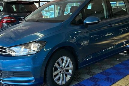 VW Touran 167.000 km 13.999 &euro; Ritterhude 27721