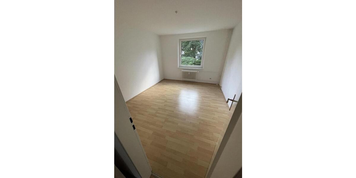 Etagenwohnung Rendsburg - 3 Zimmer, 76 m&sup2;, 820&euro; | Angebot:26393163