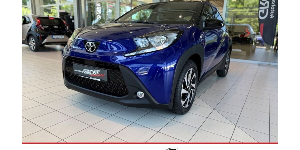 Toyota Aygo (X) 42.995 km 15.899 &euro; Amberg 92224