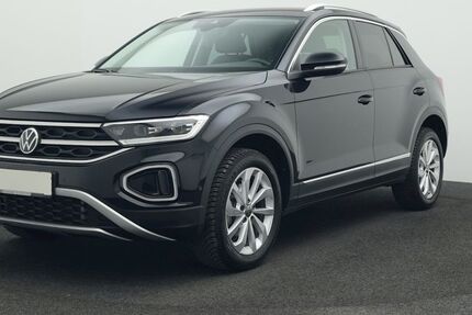 VW T-Roc 11.590 km 28.250 € Greding an der A9 91171