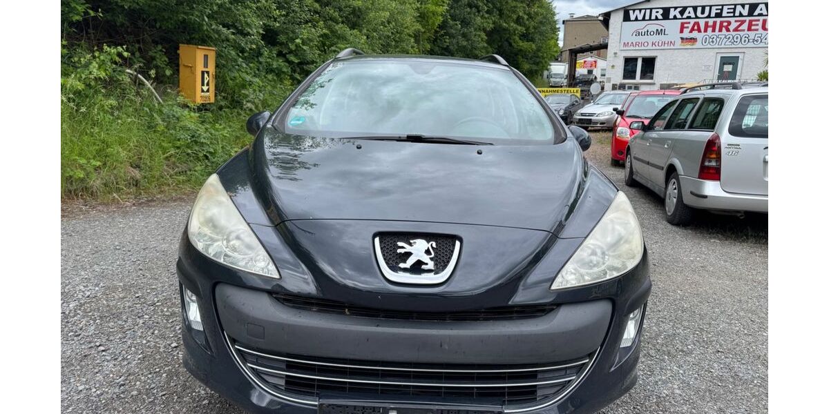Peugeot 308 136.000 km 1.299 &euro; Niederwürschnitz 09399
