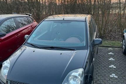 Ford Fiesta 207.000 km 1.650 &euro; Herten 45701