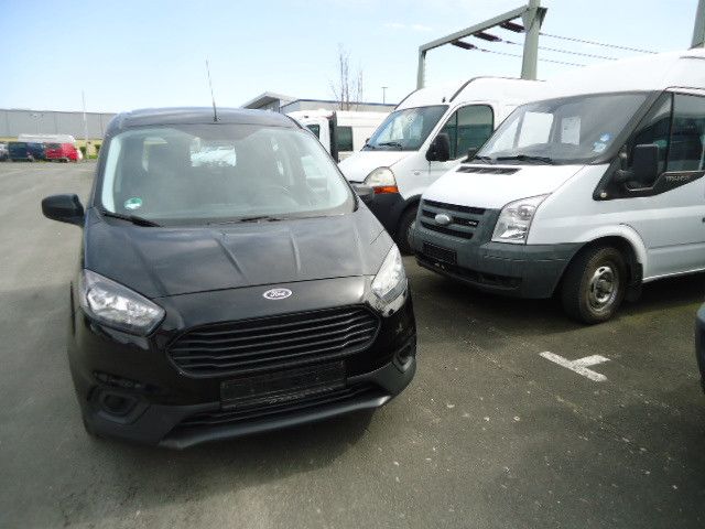 Ford Transit 104.400 km 6.990 &euro; Paderborn 33104