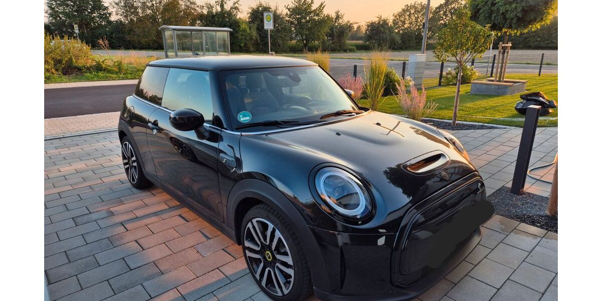 Mini Cooper SE 19.230 km 19.950 € Pilsting 94431