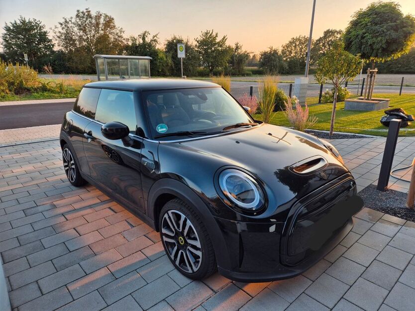 Mini Cooper SE 19.230 km 19.950 € Pilsting 94431