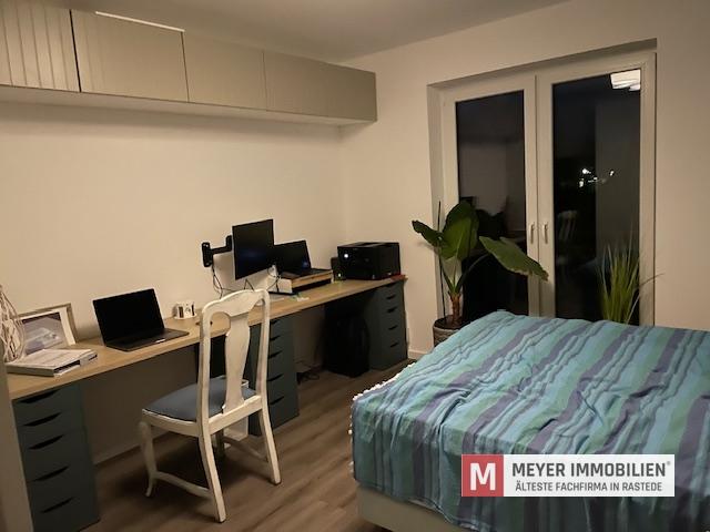 Einfamilienhaus Wiefelstede - 5 Zimmer, 152 m&sup2;, 1.400&euro; | Angebot:26381921